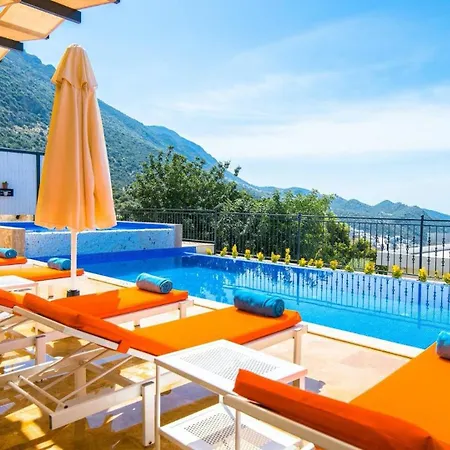 Villa Akbel 4 Bedroom - 5703 *