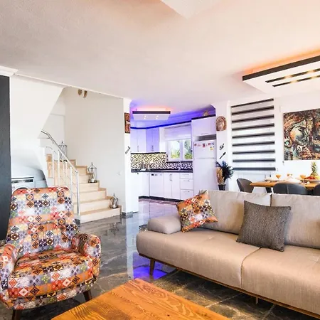 Akbel 4 Bedroom - 5703 *