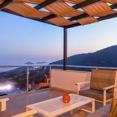Willa Akbel 4 Bedroom - 5703 Kalkan