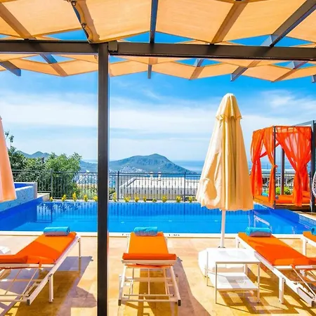 Akbel 4 Bedroom - 5703 Villa