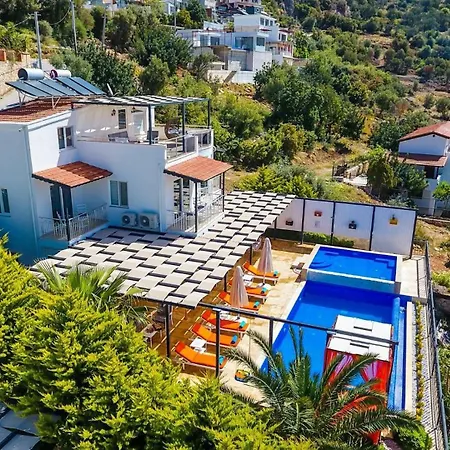 Villa Akbel 4 Bedroom - 5703